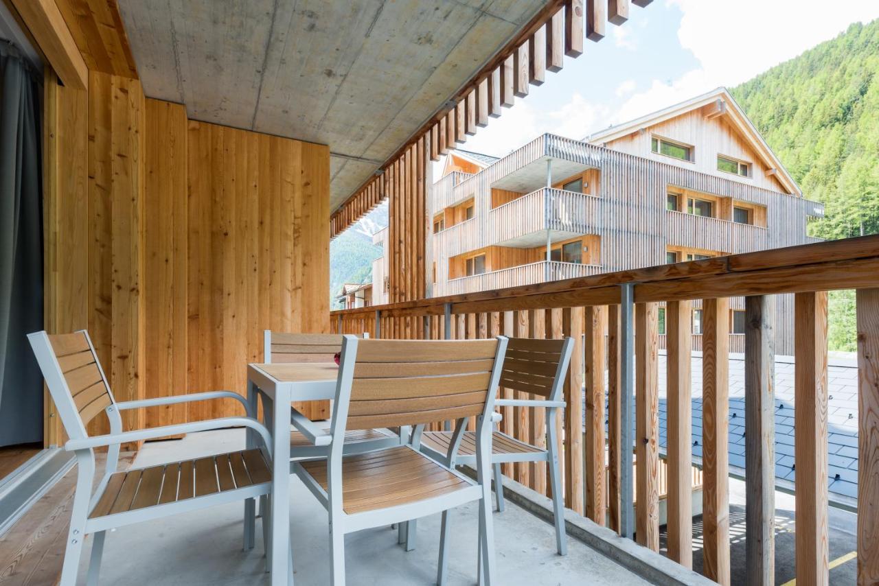 Montela Apartments - Haus D Saas-Grund Exterior foto