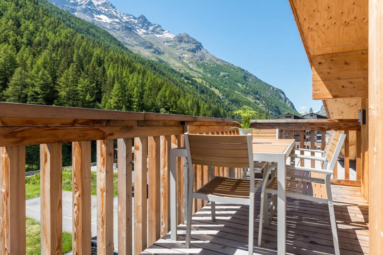 Montela Apartments - Haus D Saas-Grund Exterior foto